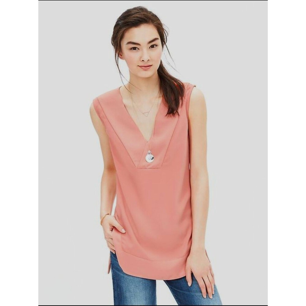 Banana Republic Sleeveless Cross V-Neck Coral Tunic Tank Size S NWT